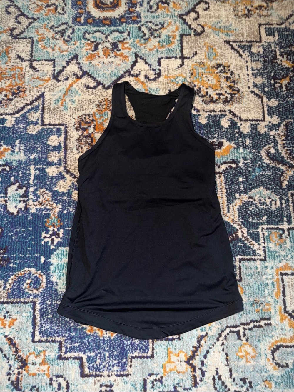 Lululemon Final Lap Shelf Bra Tank Top Women’s Black Racerback Tank Top